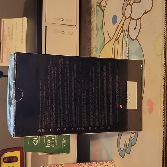 Perfume - Picture 2 of 2